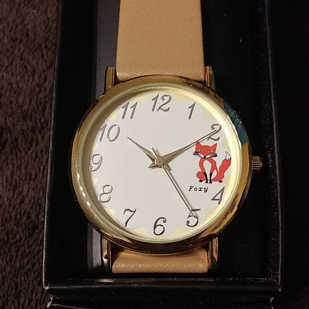 New Cute Foxy Woman's Watch